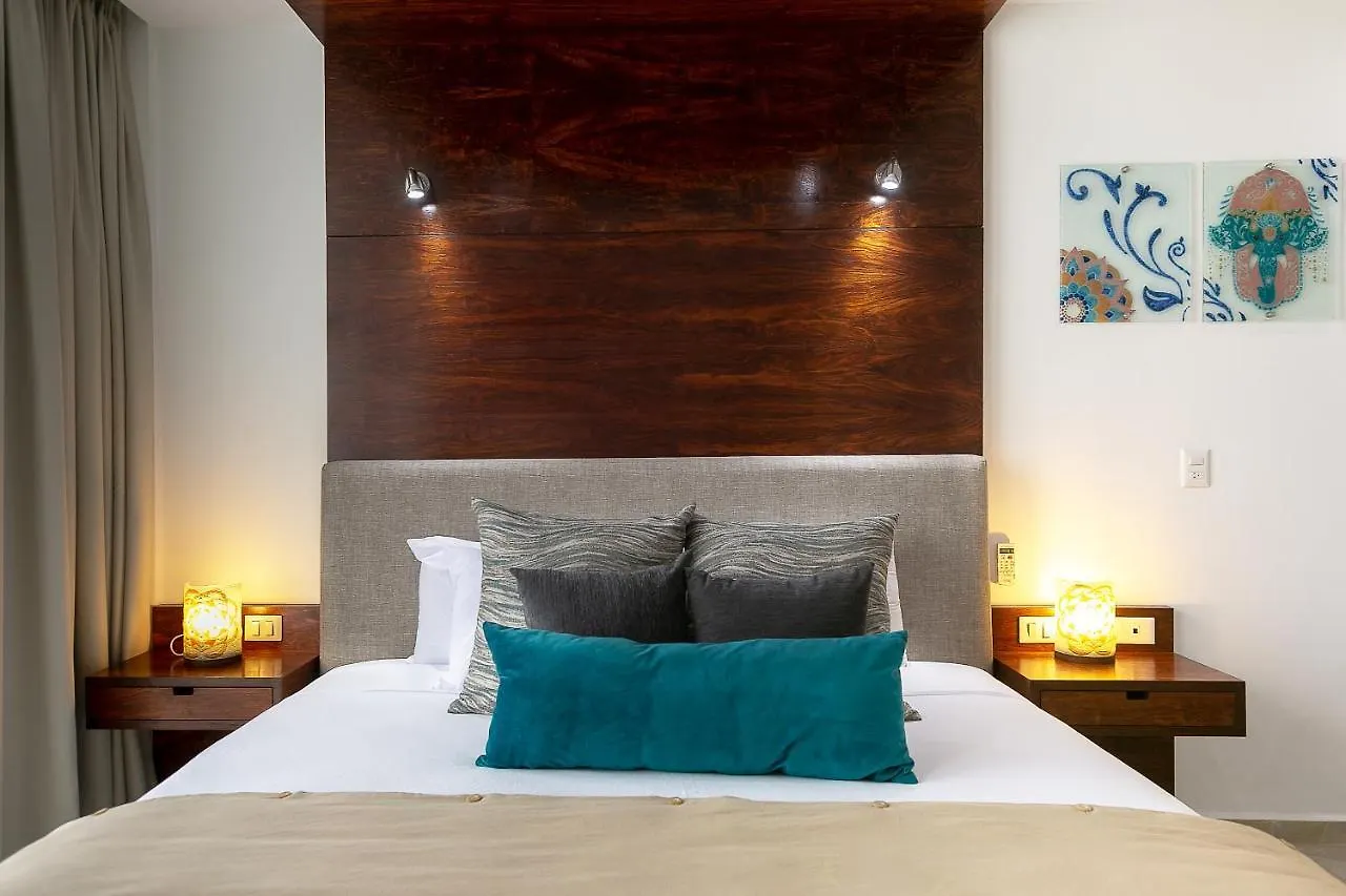 Soham Suites Playa del Carmen 0*,